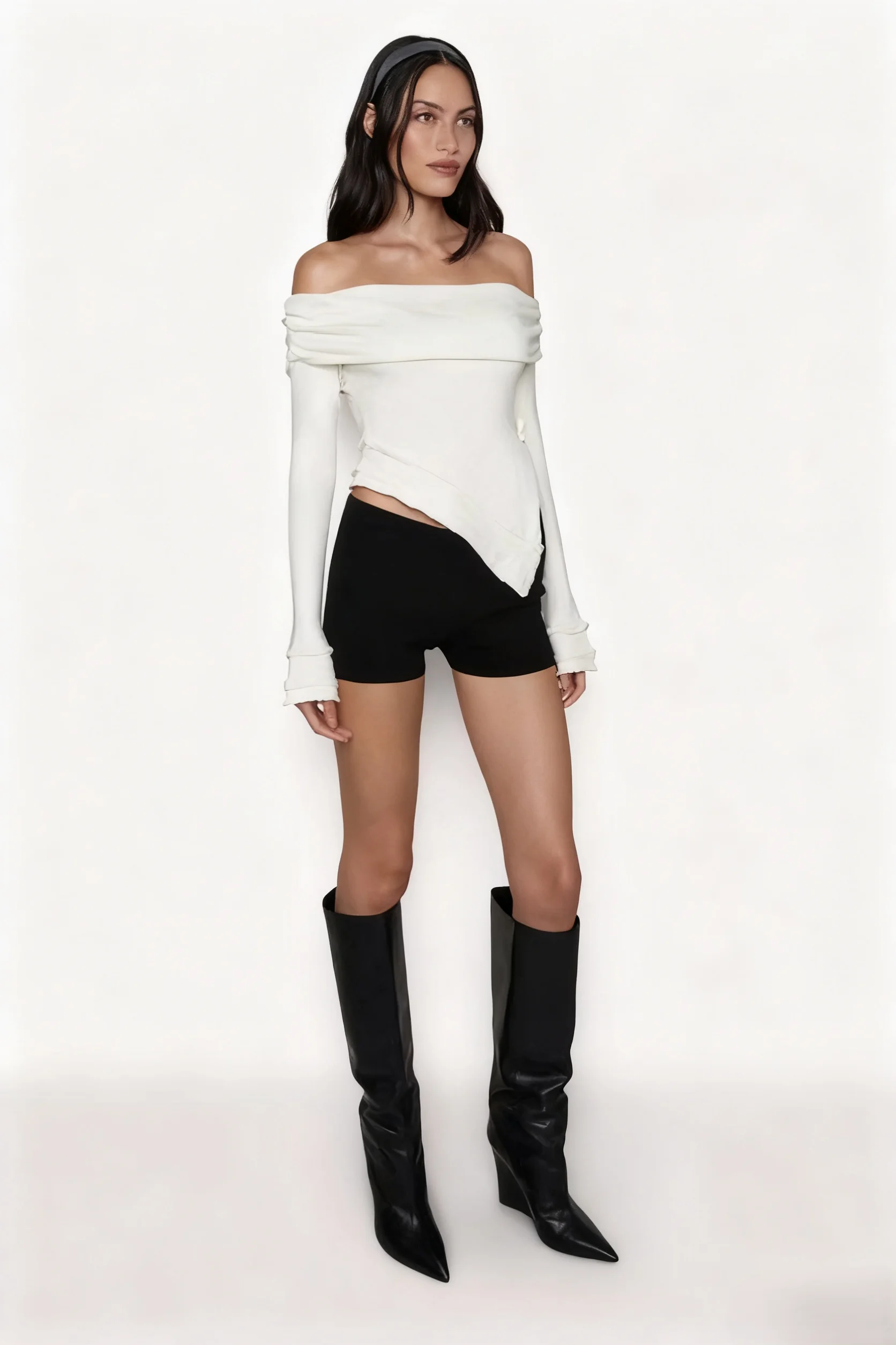Guizi Autumn and Winter Off-Shoulder Knit Top Soft and Elastic White Sweater Fashionable Versatile Winter Wool Sweater Irregular Hem Slit Design Sexy Autumn Sweater