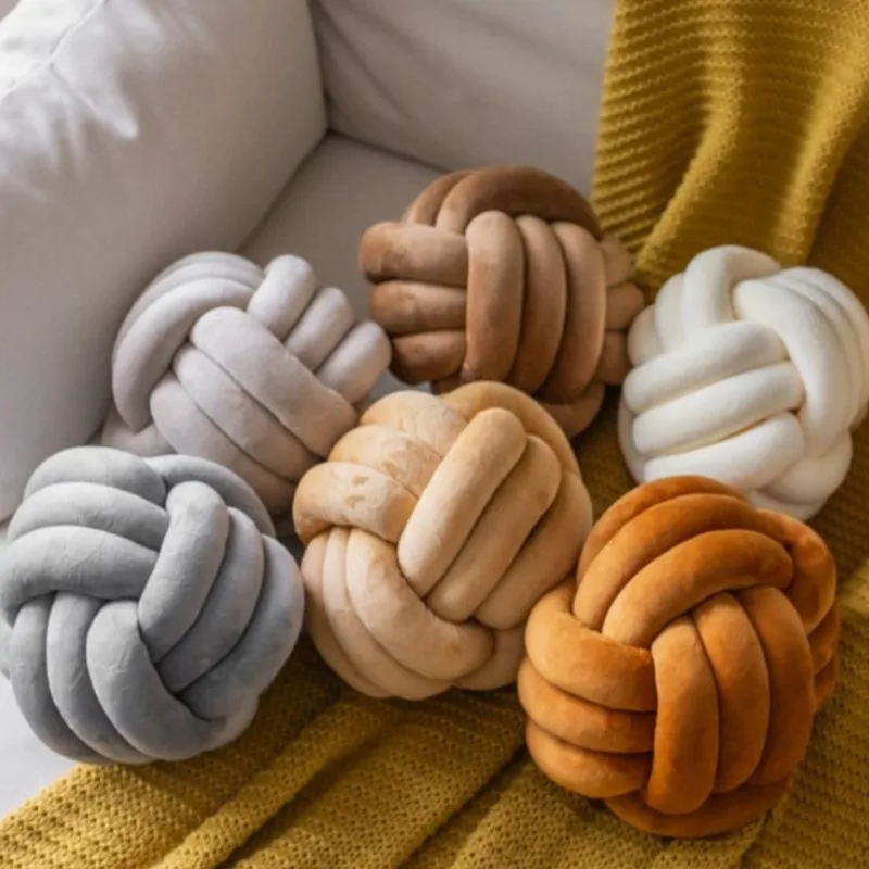 Handgefertigte blaue Kissenkugel mit Knoten für Zuhause, Stuhl, Sofa, Couch, Bett, ästhetisches rundes Samt-Geschenk, geknotetes Kissen, rosa – Detail 10