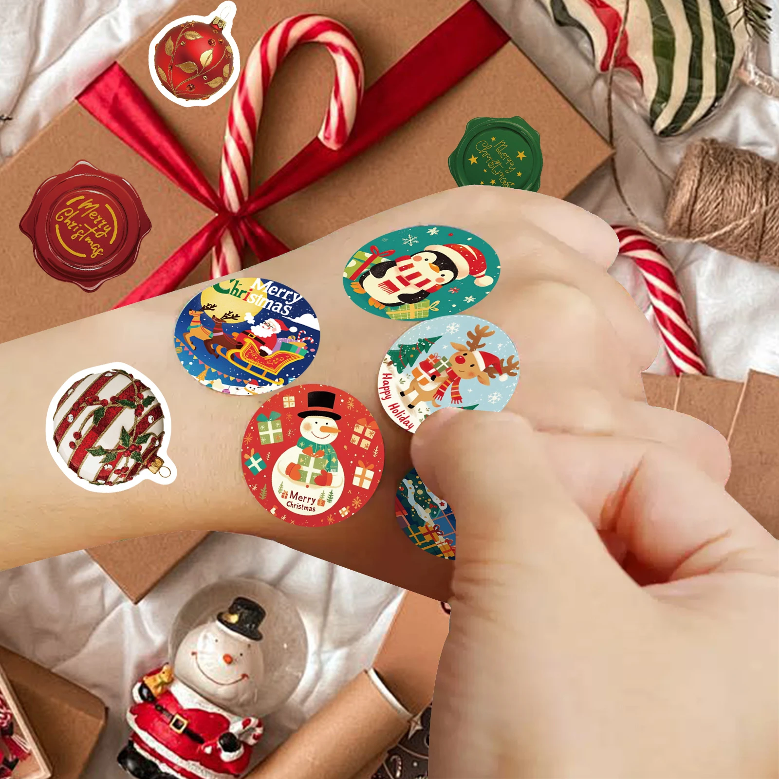 500sheets/1-roll Christmas Gift Box Envelope Sealing Sticker, Adhesive Label Sticker, Manual Account Sticker, Christmas Sticker