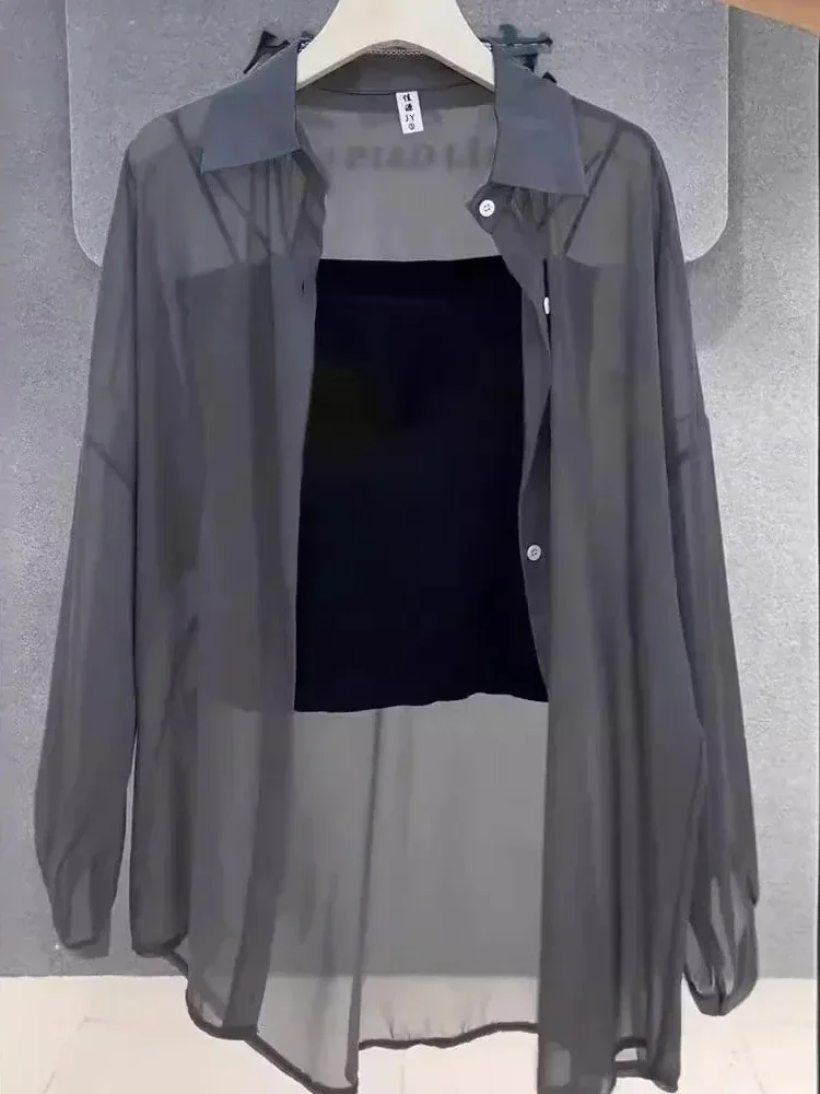 เสื้อเชิ้ตผู้หญิงขนาดบวก 2025 ฤดูร้อนระบายอากาศและกันแดดผ้าไหมน้ําแข็งพร้อมปุ่มบางหลวมเชียร์เสื้อชีฟองแขนยาว