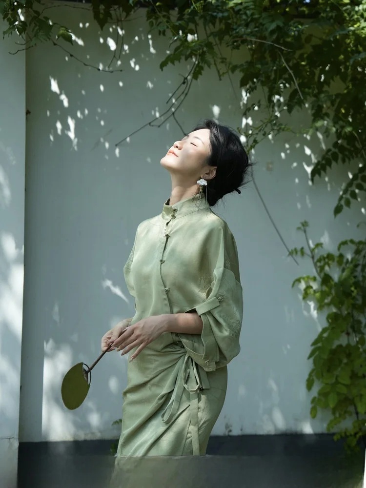 

New Chinese Sle Women's Dr Waist Cinching Summer Faionable Design Long Skirt Breathable Skin-friendly Polyester Fabric