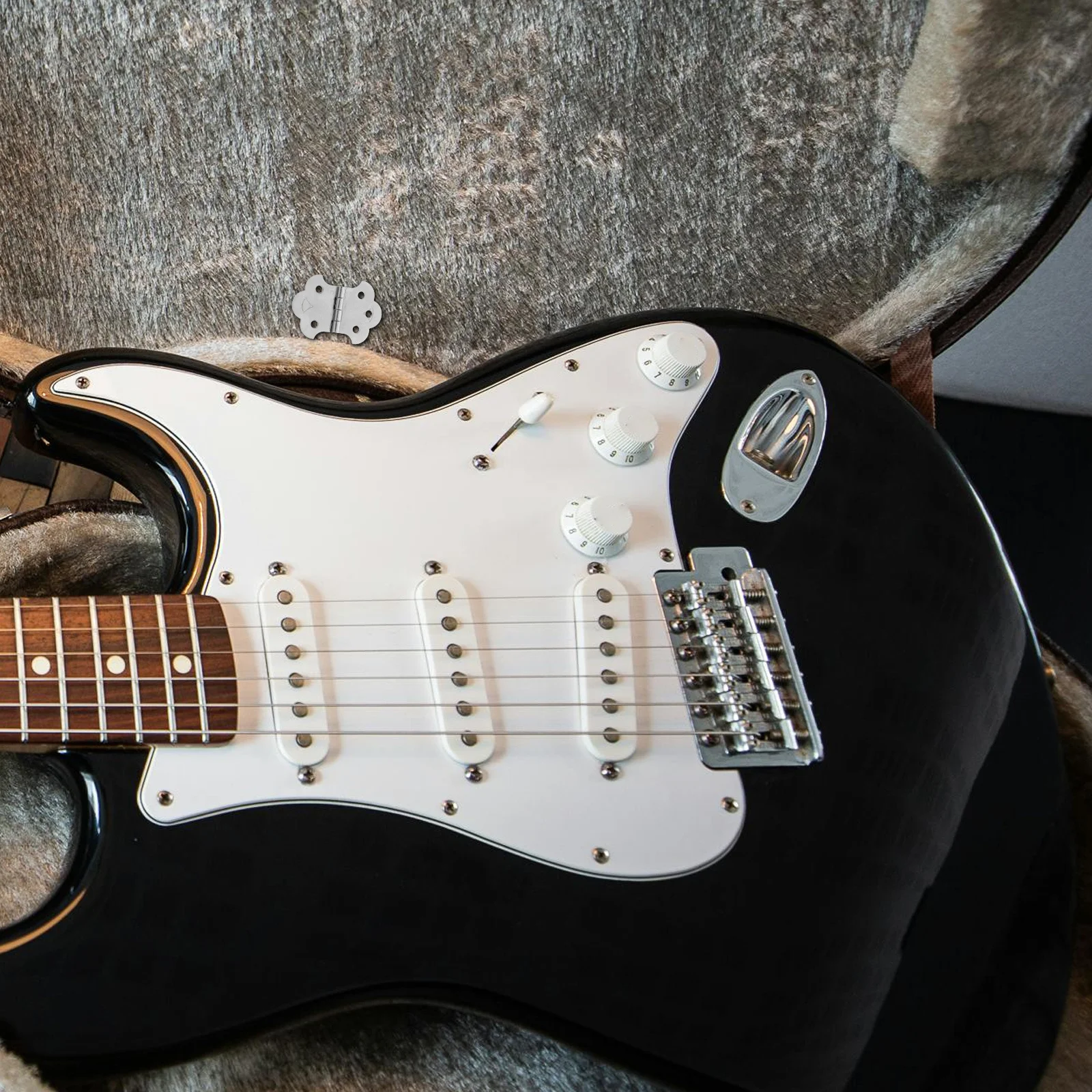 

1Set Cigar Box Guitar Tailpiece Metal 3 String Hinge Durable Lightweight Silver Screws Included Cigar Box Guitar Tailpiece