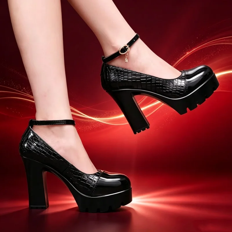 Small Big Size 33-42 Elegant Shallow Bright Leather Shoes Platform Pumps 2026 Spring Block High Heels Shoes Model Dress Office