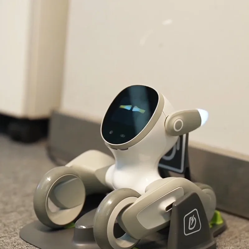 Intelligente Maschine Person LOONA Roboter Hund Kleidung AI künstliche Intelligenz Gespräch Spielzeug