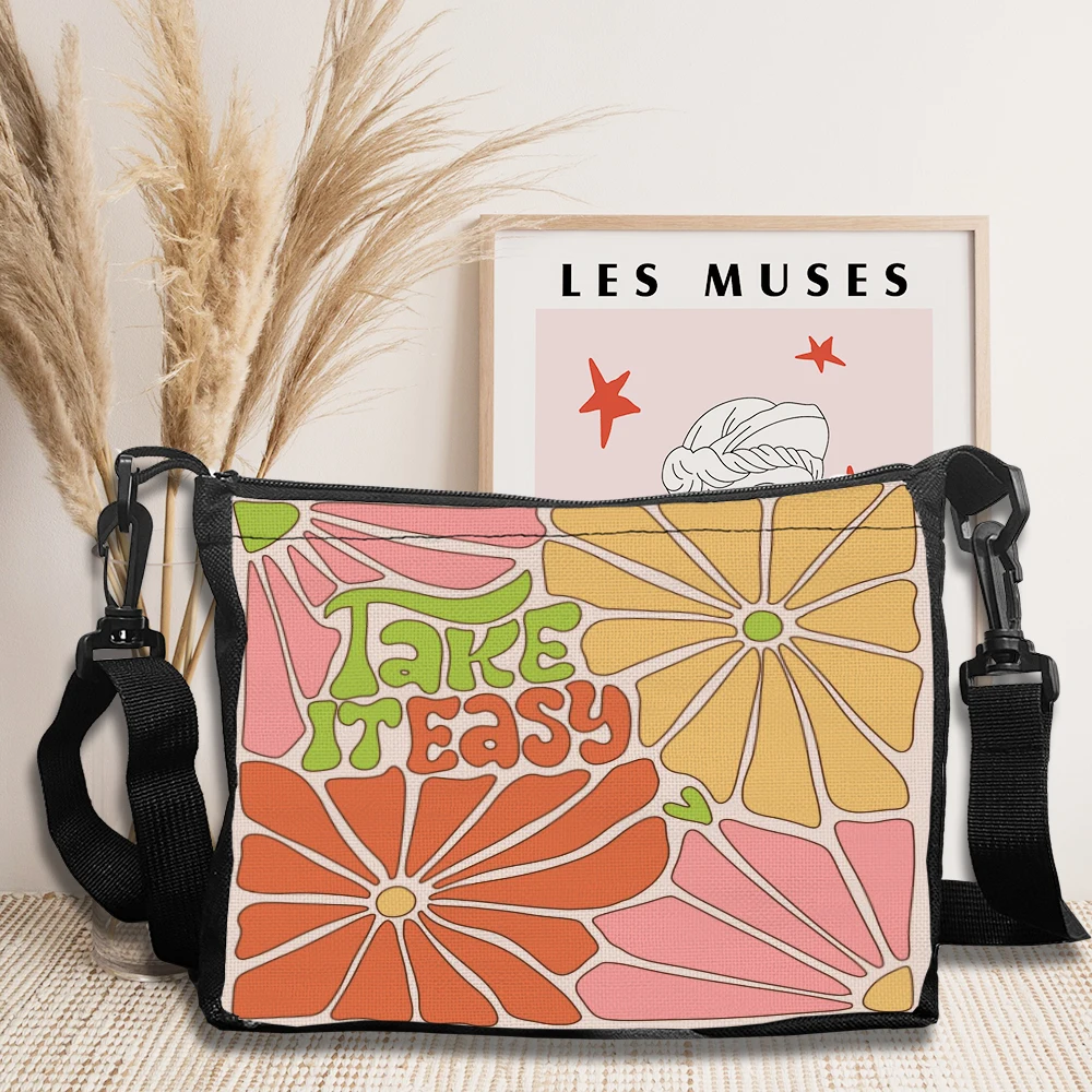 

Retro-Floral-Banner-Take-It-Easy Shopping Commuting Practical Hand-Held Shoulder Bag For Women Fashionable Crossbody Bag 5.27