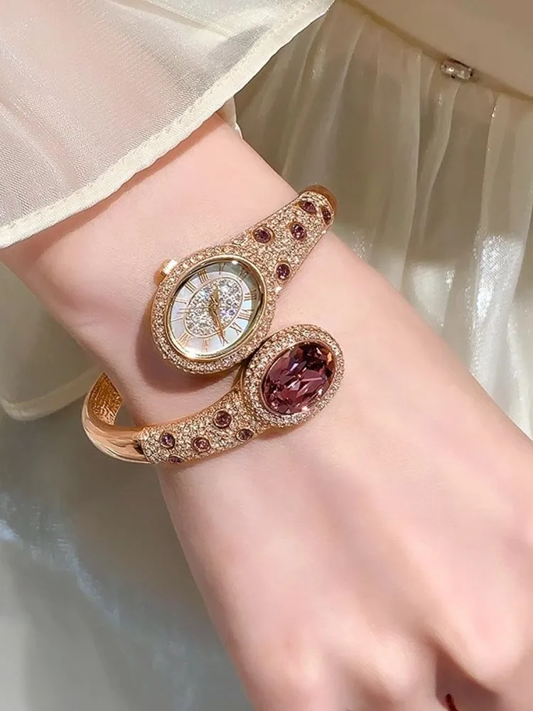Elegant Women Snake Shape Diamonds Studded Quartz Watch Fashion Luxury Office Ladies Party Wristwatch Birthday Gift Jewelry