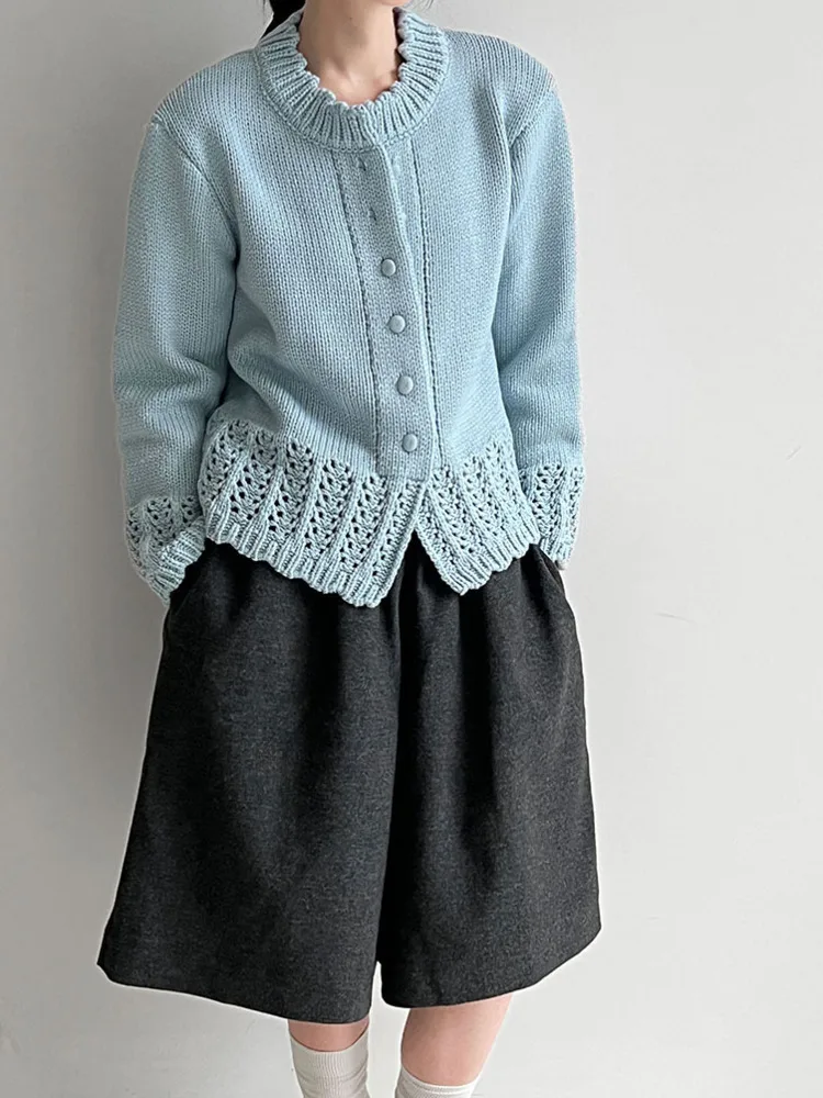 WHTREND Aushöhlen Pullover Spitze Gestrickte Rundhals Einfarbig Einreiher Strickjacke Herbst Winter Neue Abnehmen Top WH1795