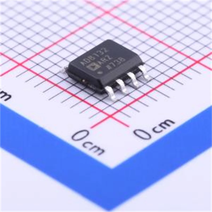5PCS/LOT AD8132ARZ-R7 (Differential Amplifiers)