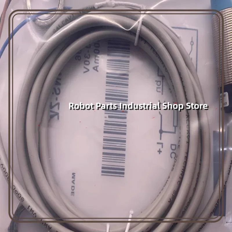 

3 шт. Новые индуктивные датчики приближения IM18-08NPS-ZW1 IM18-08NNS-ZW1