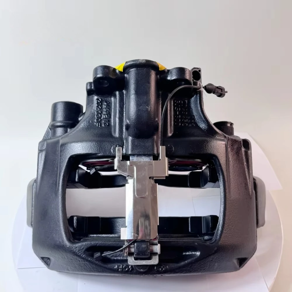 

Factory Direct Sale SL73341 Heavy Truck Disc Brake Caliper Brake Assembly For Mercedes-Benz Rear Knorr