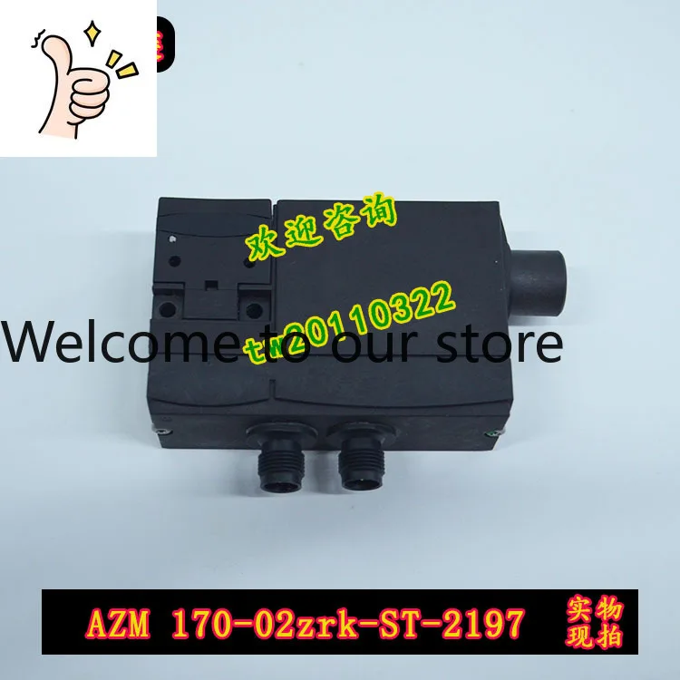 [Physical Photo] Az…