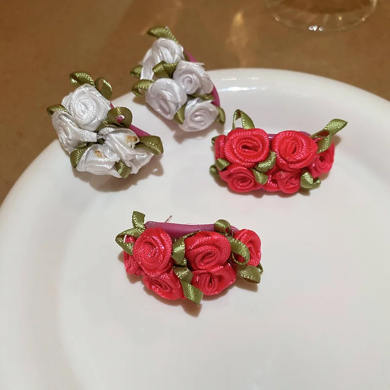 Retro contrasting fabric rose bud flower geometry, stud earrings elegant niche temperament high-end earrings women