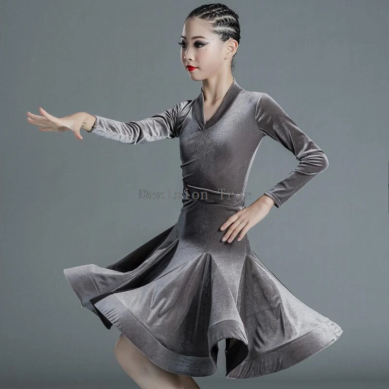 2025 new children's velvet latin dance dress girls dance practice clothing autumn and winter latin latin competition dance dress