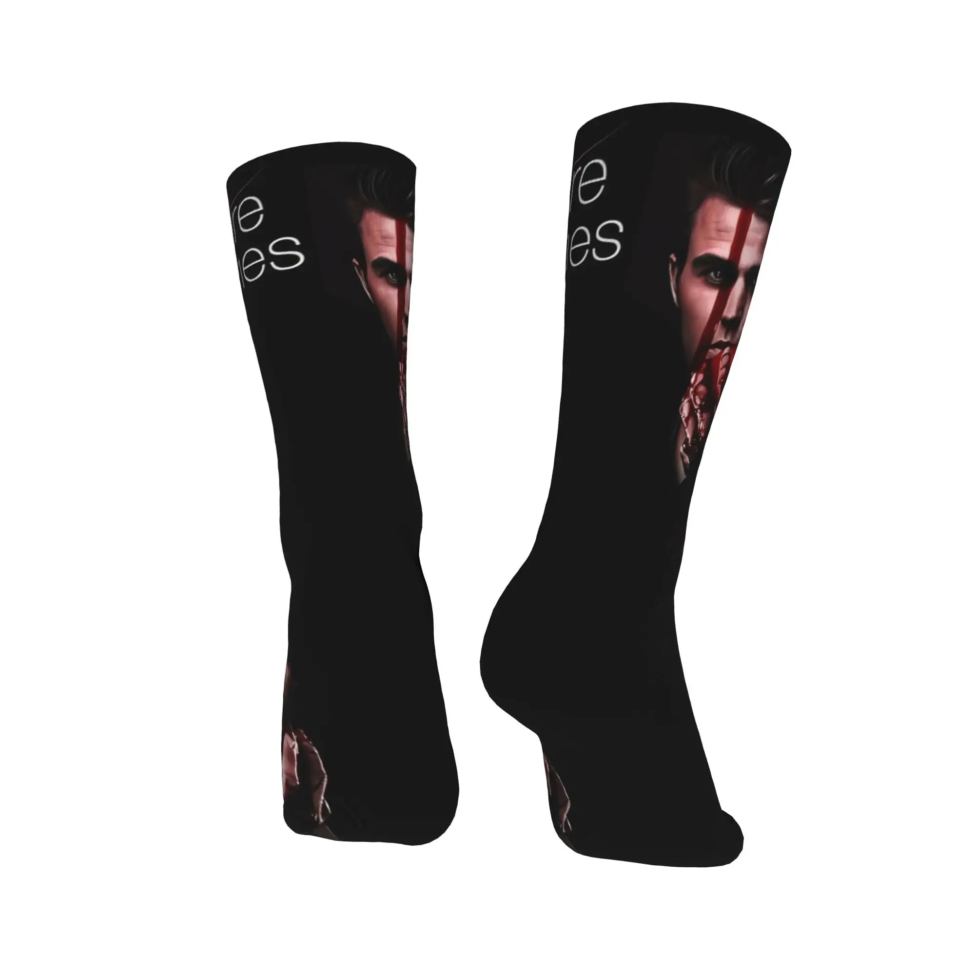 يوميات مصاص الدماء ديمون سلفاتوري الجوارب جوارب أنيقة للجنسين الرجال في الهواء الطلق جوارب رياضية الخريف تصميم عدم الانزلاق الجوارب