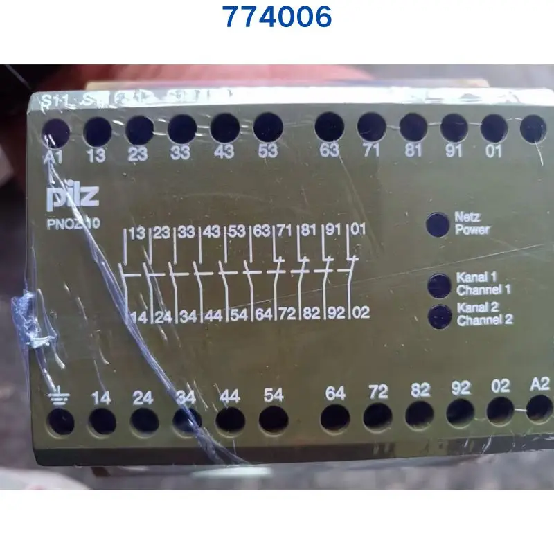 

PILZ relay PNOZ 10 774006