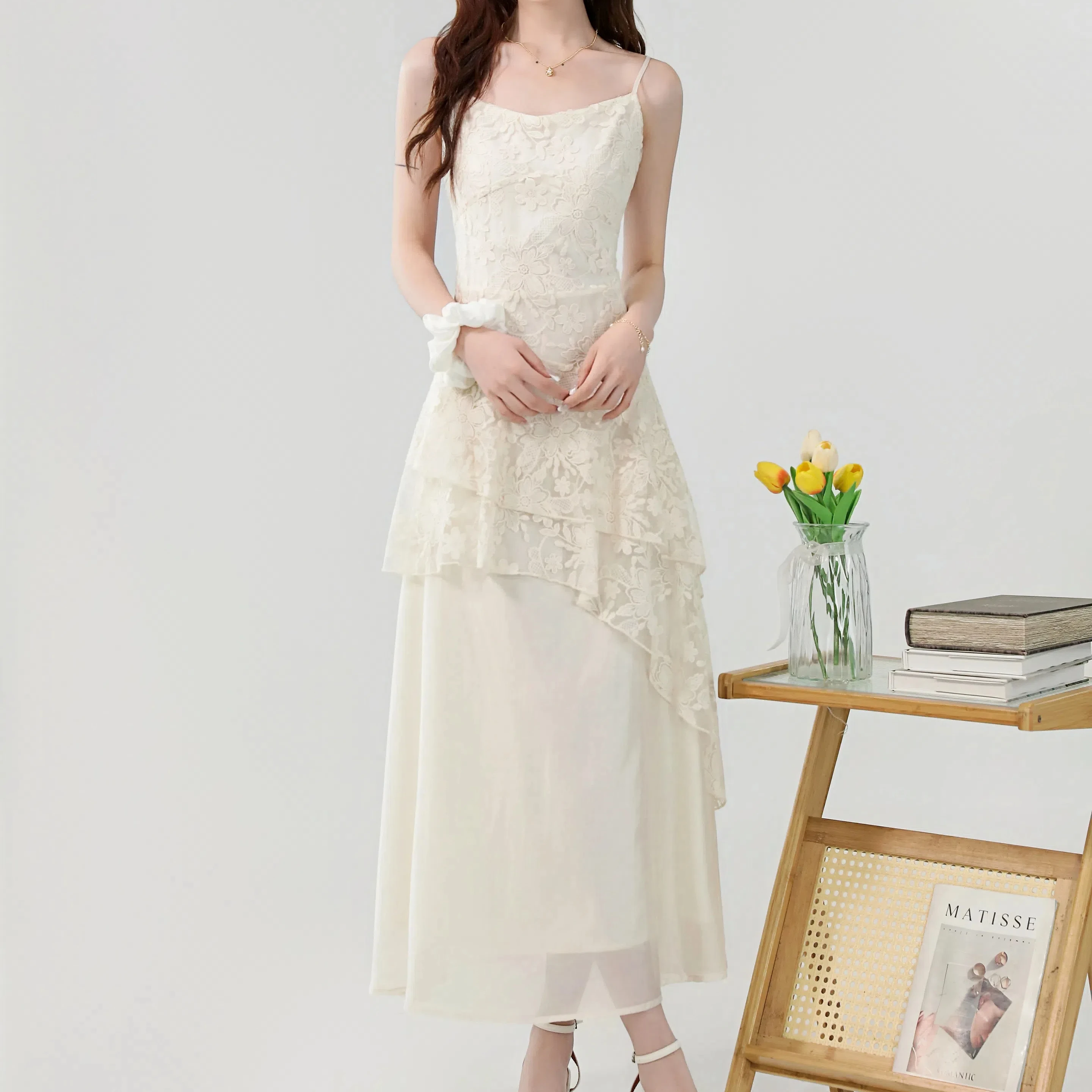 

2025 summer new French apricot gentle niche lace embroidery irregular long strap dress