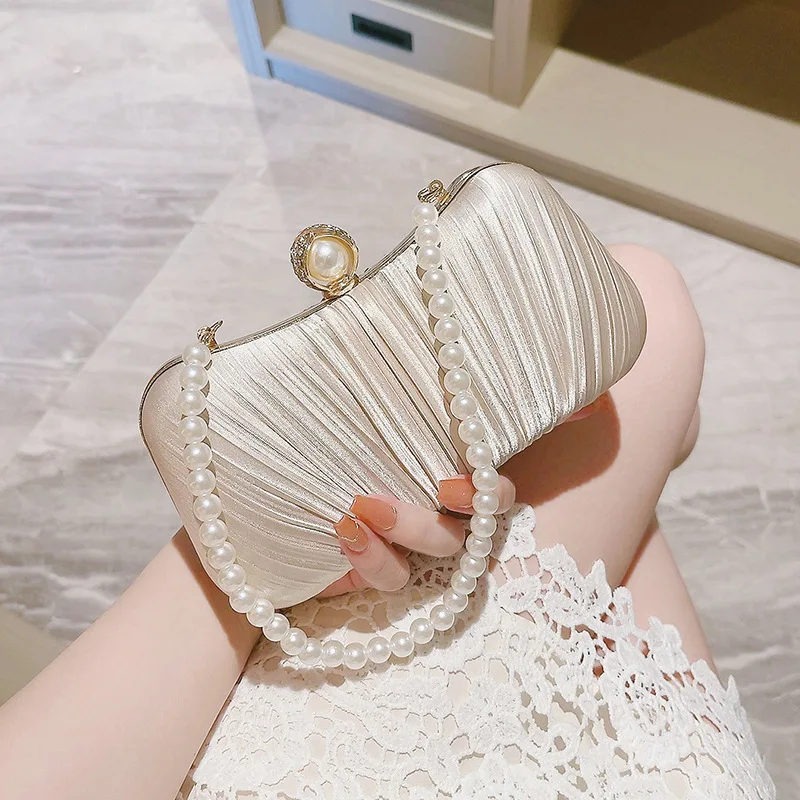 Socialite Women Shoulder Bags Fashion Dinner Clutches Ladies Underarm with Dress Handbag Pearl Chain Crossbody Bag Girl Gift