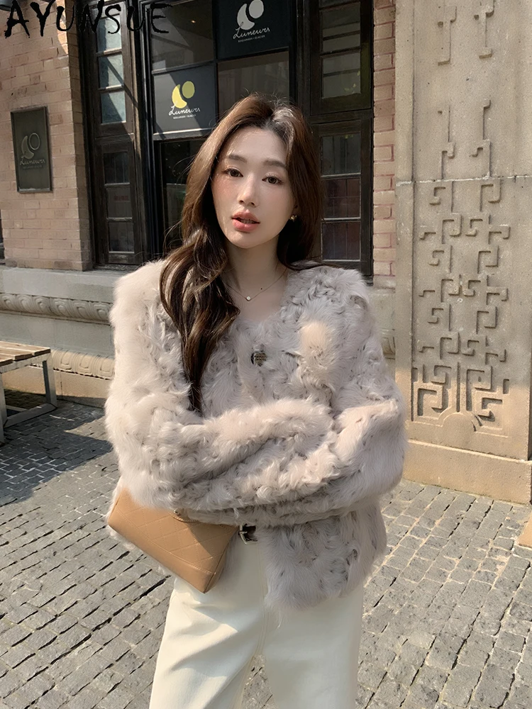 AYUNSUE 2025 سترة شيرلينغ امرأة لينة خفيفة سترات من الصوف الطبيعي للنساء ملابس قصيرة عالية الجودة الفراء سترة Abrigo Mujer