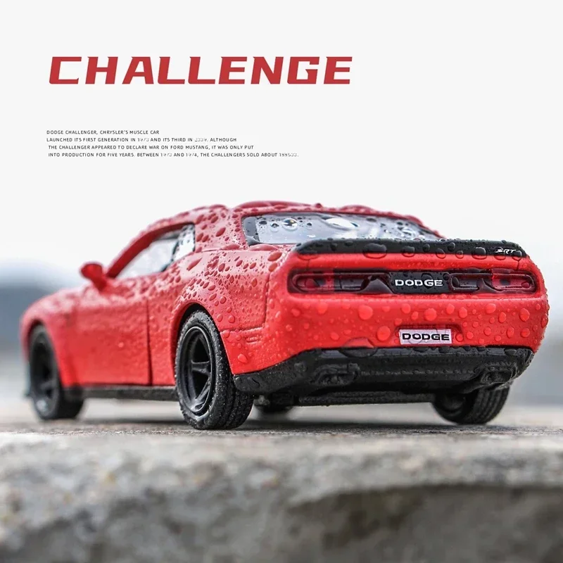 1:36 Dodge Challenger Muscle Sports Alloy Car Model Diecast Metal Toy Police Vehicles Car Model Simulation Collection Kids Gift