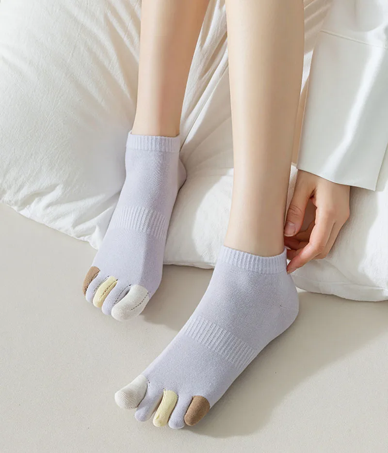 Colorful Five Finger Ankle Socks Split Toe Short Socks Breathable Sweat-absorbing Candy Color Socks Pure Cotton Split Toe Socks