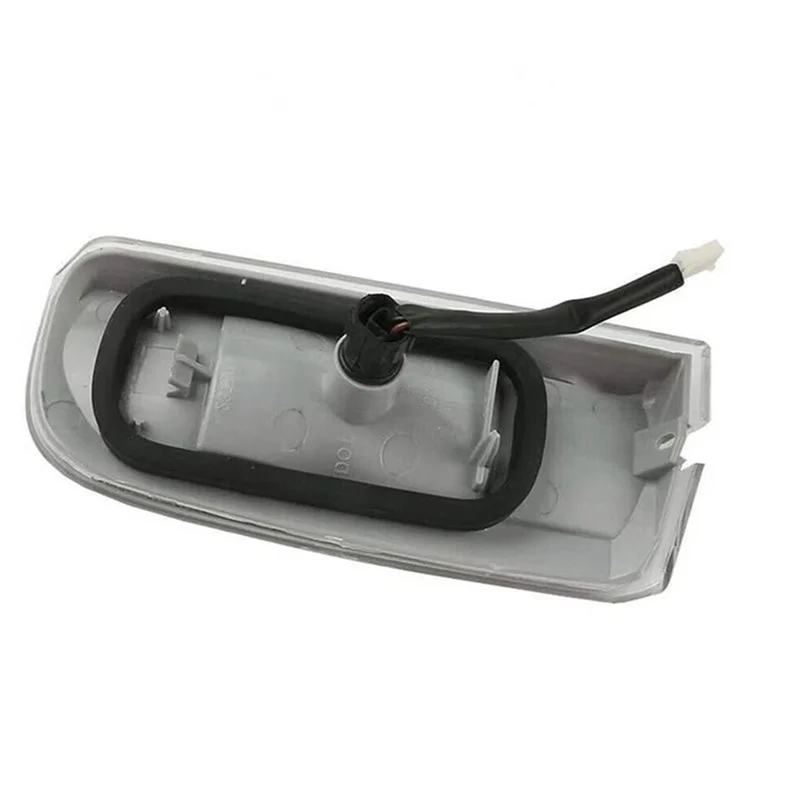 

A80X-1Pair Rear Tailgate Reverse Backup Lamp For Land Rover Range Rover L322 02-12 XFD000053/XFD000043 License Plate Light