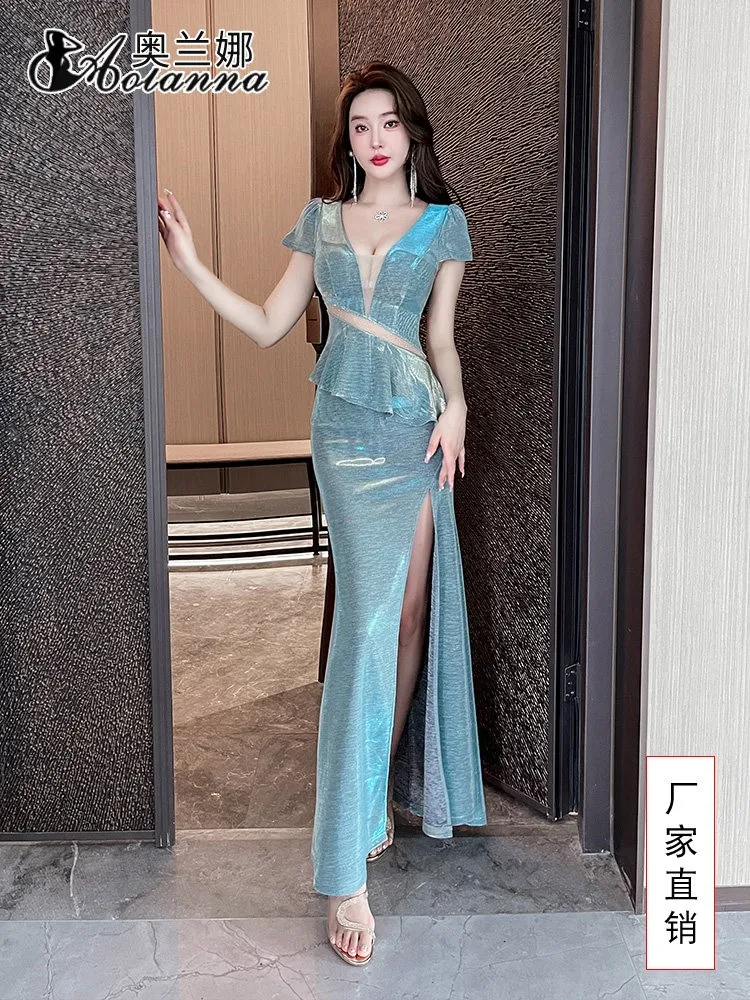 

New elegant and gentle dress for work