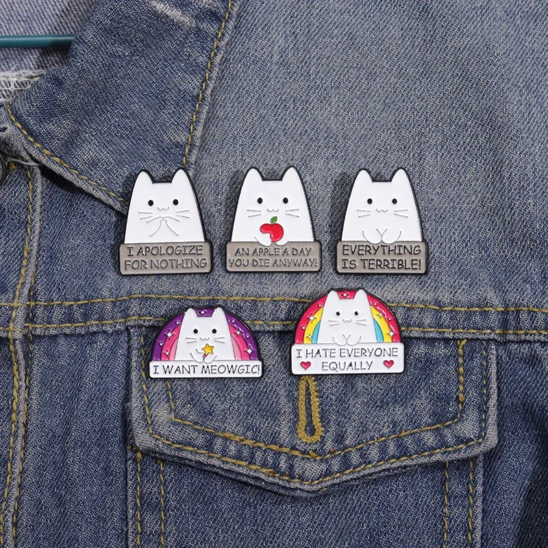 Rainbow Cat Enamel Pin Cute Animal Kitten Brooches I Hate Everyone Equally Sarcastic Quotes Metal Lapel Badge for Gift Wholesale