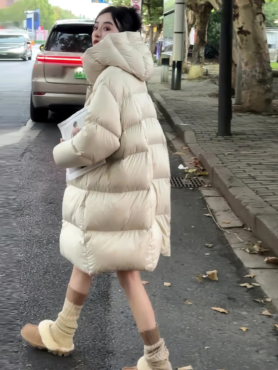 Cloud Donut Thiened Jaet cálido de plumón para mujer suelto largo con capucha de longitud media pan Sle prendas de vestir exteriores para invierno 2025