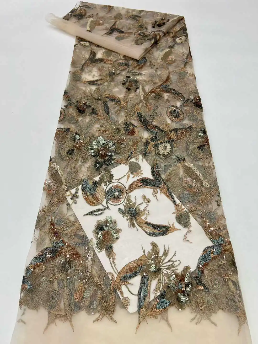 

Luxury African Groom Lace Fabric 2026 High Quality French Mesh Lace Fabric Sequins Nigerian Lace Fabrics For Wedding Dress Sew