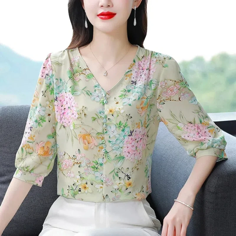 Chiffon Floral Half Sleeve Blouse Summer New V Neck Loose All-match Printing Elegant Shirt Tops Fashion Vintage Women Clothing