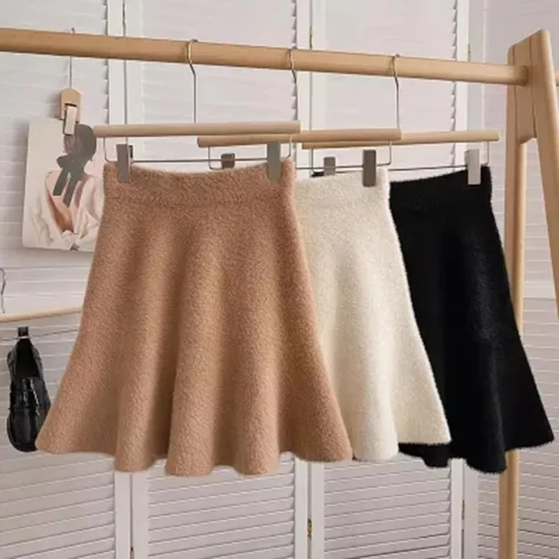 GIDYQ Soft Elastic High Waist Mini Skirt Women Solid Sweet Imitation Mink Hair Ruffle Skirt Fashion Casual Preppy A Line Skirt