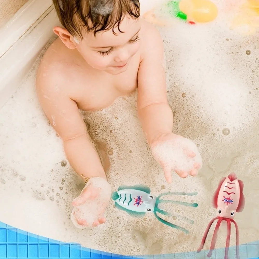 Simulation Design Electric Squid Toy Cartoon Style Battery Powered Swimming Pool Toy Playing Anti True Squid Interactive Toy