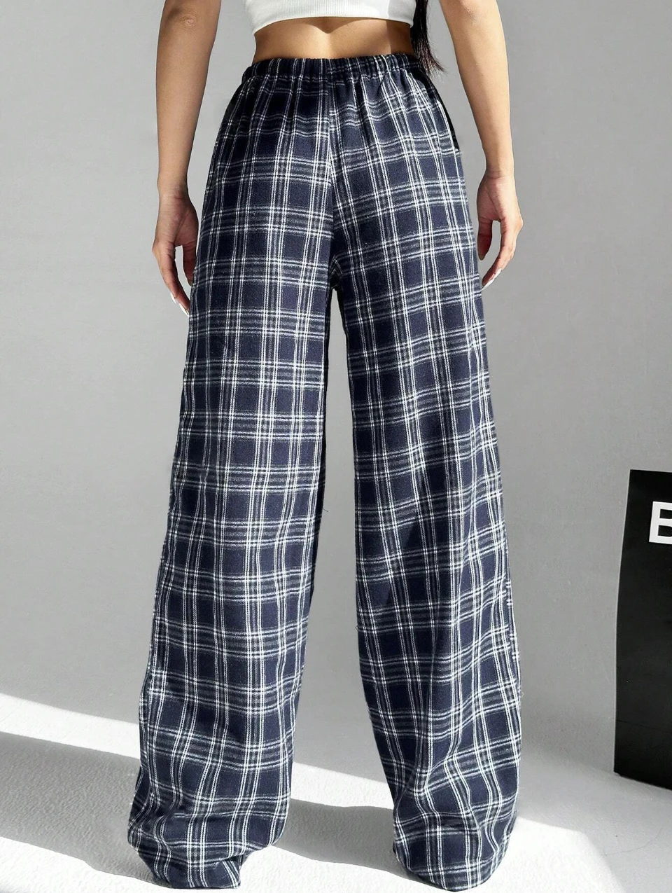 Womens pants checkered black casual fashionable elegant Japanese Korean European and American mature autumn and winter