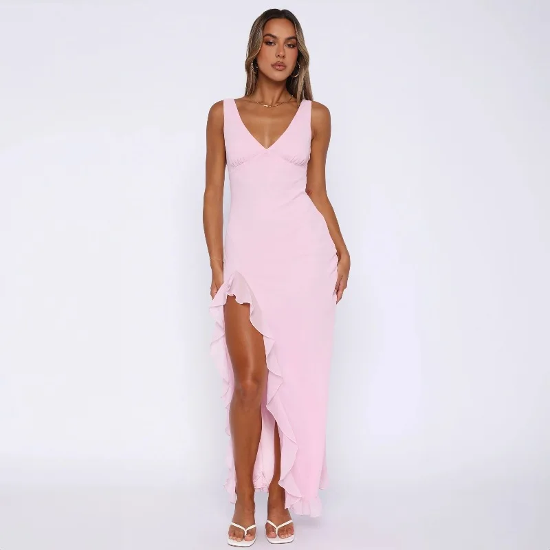 

European and American Women's Clothing 2024 Summer New Fashionable V-neck Sleeveless Wooden Ear Edge Slit Backless Dresses