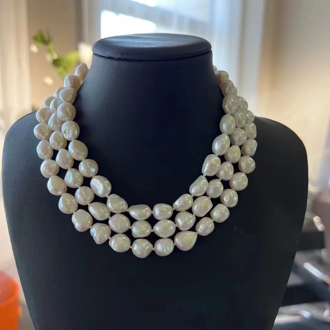 

15-16" 3 Strands White Baroque Pearl Collarbone Necklace