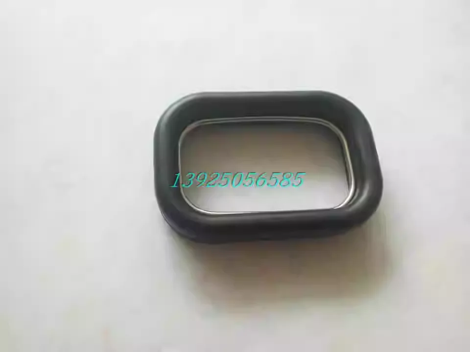 1PCS EC380 480 Water Pump Housing Rectangular Seal Ring Water Pump Oil Seal 20430678