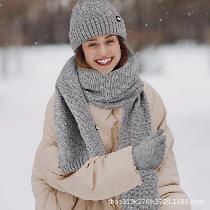 Winter Outdoor Play Knitting Three Piece Set Mountaineering Adult Solid Color Glove Suit Skiing Keep Warm Clothing Accessories