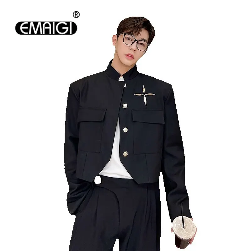 

Men Metal Decoration Stand Collar Short Black Blazers Suit Jacket Male Japan Korean Streetwear Chic Vintage Suit Coat