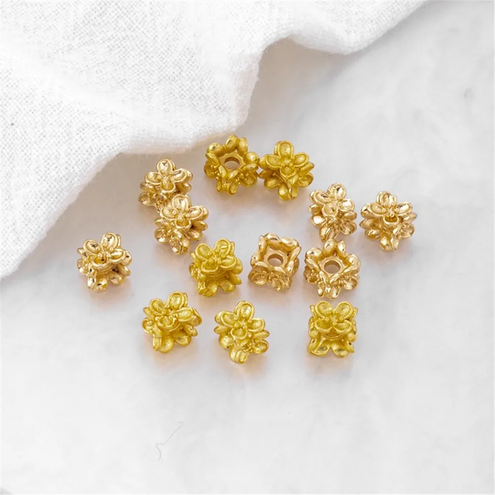 

18K Gold Color Ancient Gold Stereo Bracelet, Square Flower-shaped Bead, DIY Handmade Jewelry Accessories, 5x4mm