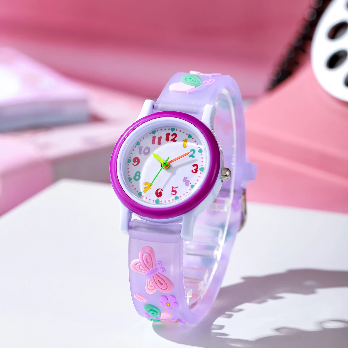 New cute and fashionable butterfly silicone watch band with colorful dial children's quartz watch, suitable for daily wear, Than