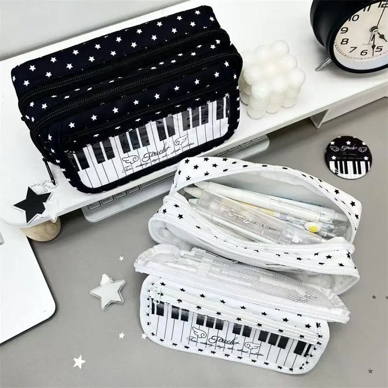 Stiftetui „Stars Piano Keys Ita“ mit großem Fassungsvermögen und transparentem Sichtfenster für Schüler, zur Aufbewahrung von Schulmaterial. – Detail 10
