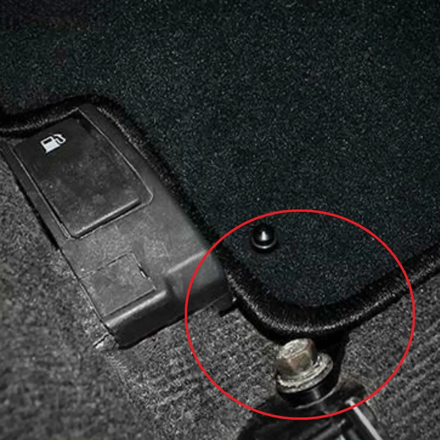 1PCS Driver Side Carpeted Floor Mat Retention Bracket for Subaru WRX 02-07 STi 04-07