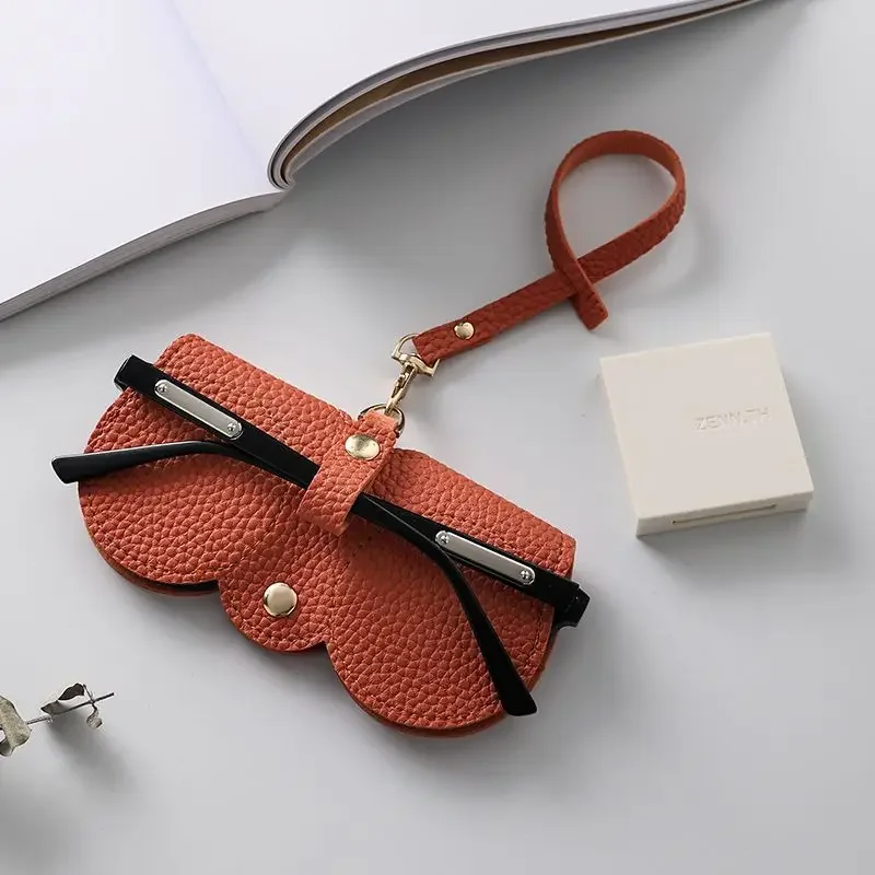 NEW PU Sunglasses Bag Portable Eyeglass Case Sunglasses Protection Cover Cute Eyeglass Clip Simple Eyeglass Bag