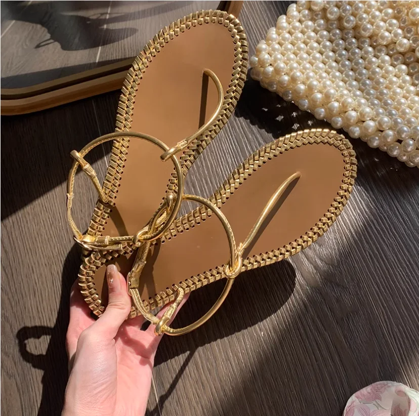 

2025 Gold Knit Weave Woven Rome Sandals Women Flat Heel Thong Clip Toe Sandals Casual Flats Gladiator Summer Ankle Wrap Shoes