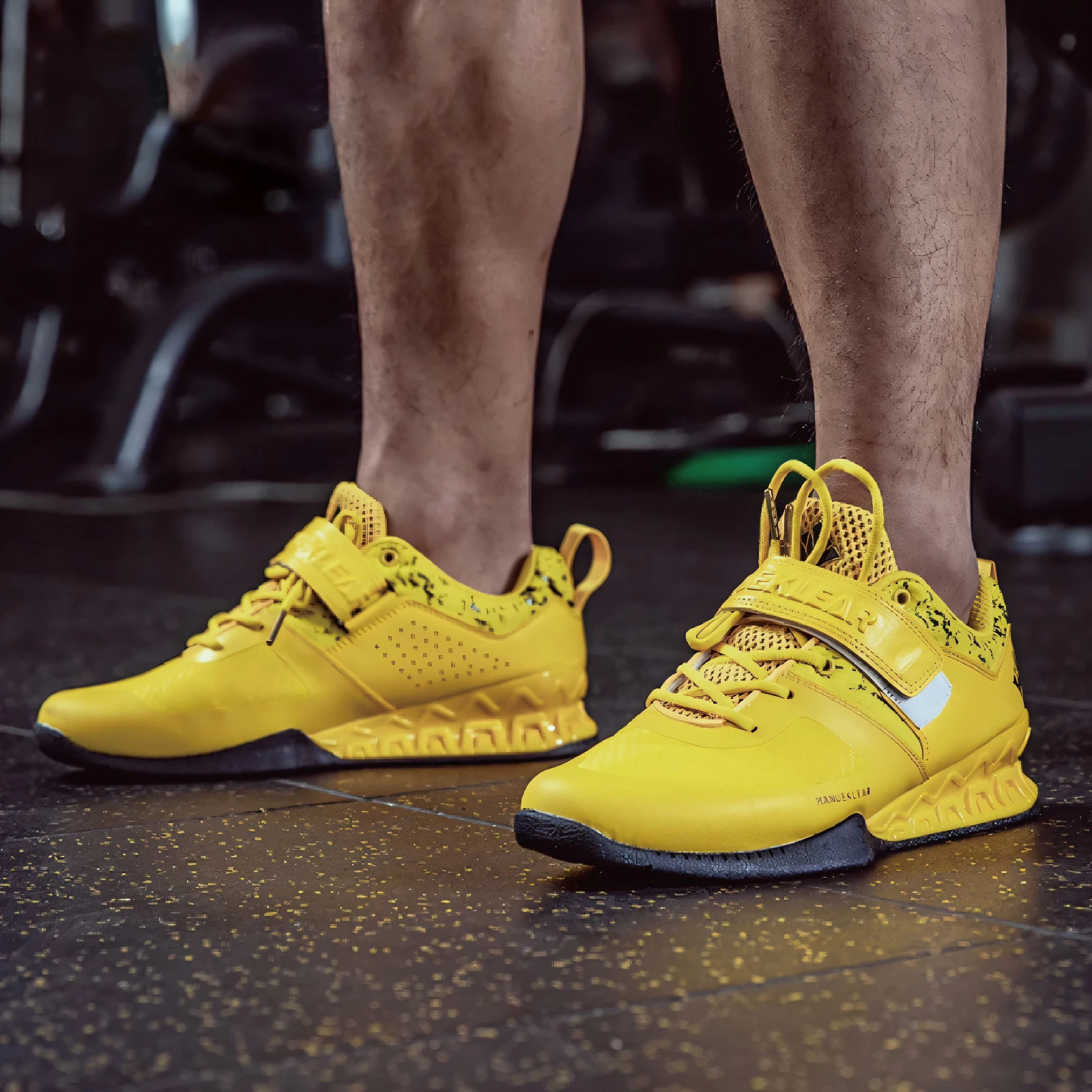 

Unisex Weightlifting Shoes Comfortable, versatile and breathable Professional squat and deadlift shoes for fitness training