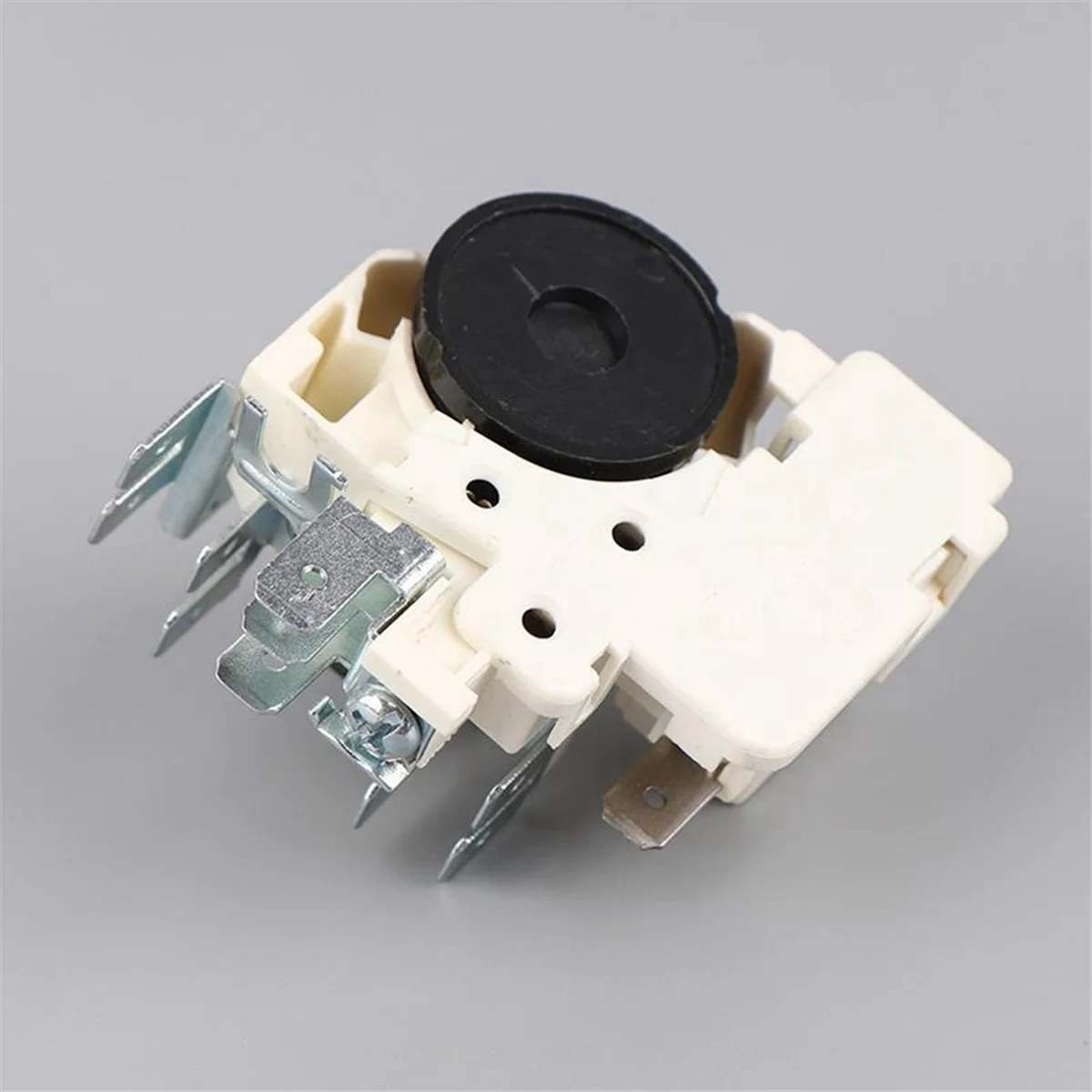 ضاغط PTC QP3-15/C واقي التحميل الزائد العالمي لثلاجة فريستك-استبدال الفريزر-T33C