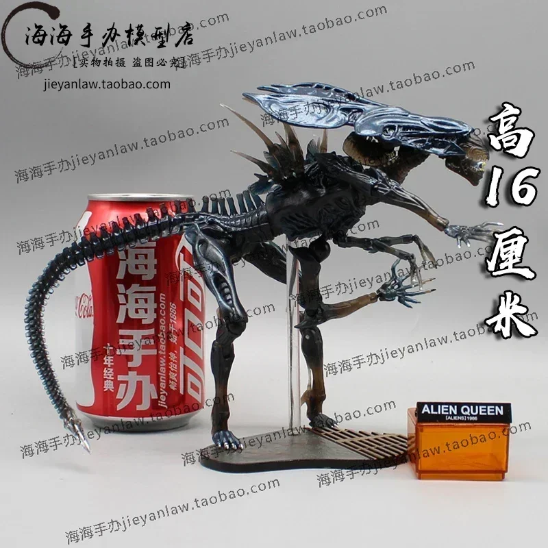 Amazing Yamaguchi Alien Vs. Predator Action Figure #018 Pvc Collection 16cm Xenomorph Xx121 Alien Queen Figurine Model Toys Gift