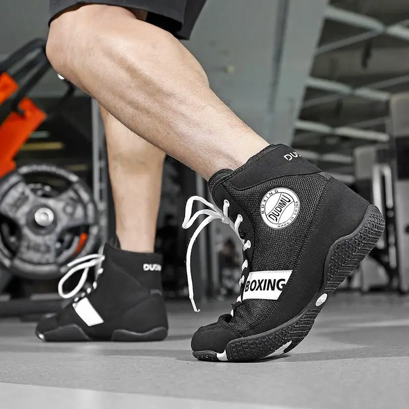 2025 New Men's Boxing Sneakers Comfortable Combat Sneakers Anti-slip Fighting Wrestling Shoes Breathable Boxing Training Shoes