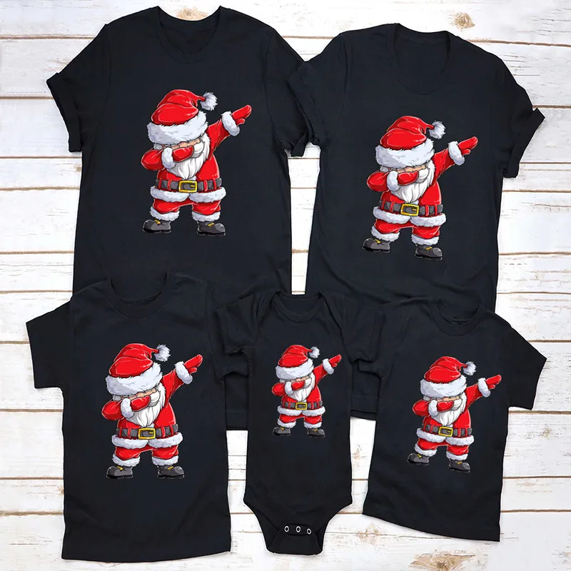 

Family Matching Christmas Outfits Dabbing Santa Funny Family Look T shirt Baby Clothes Father Mother Kids Daughter Son T-shirt