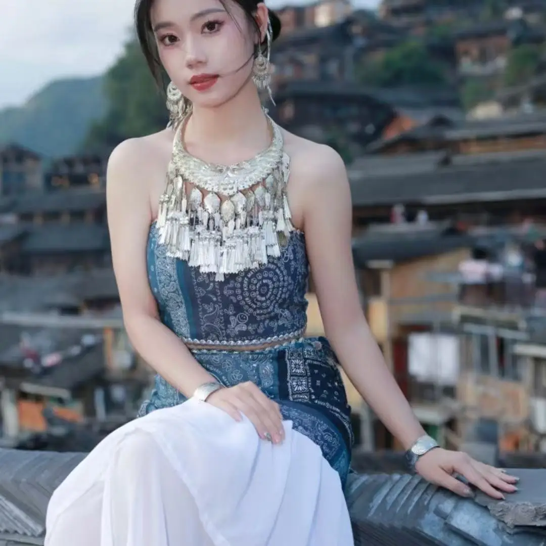 Niche Traditional Hmong Costume for Women Summer Beach Party Travel Photography Cosplay Suits Girls Hmong